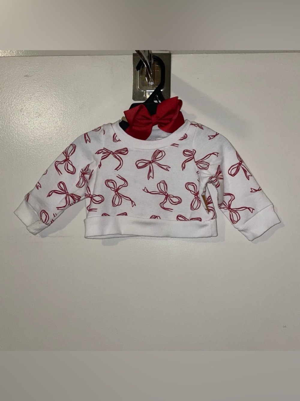 White Sweatshirt with Red Bow Pattern and Matching Headband Bow